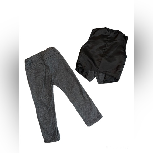 Boys Dressy outfit! - Picture 3 of 7